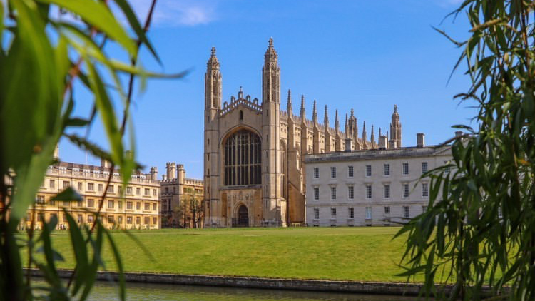 King Cllege Cambridge with shot of River Cam